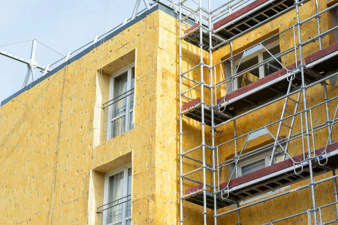 Chantier de rénovation du bâtiment en Nouvelle-Aquitaine